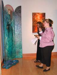 patronlookingatworksmall